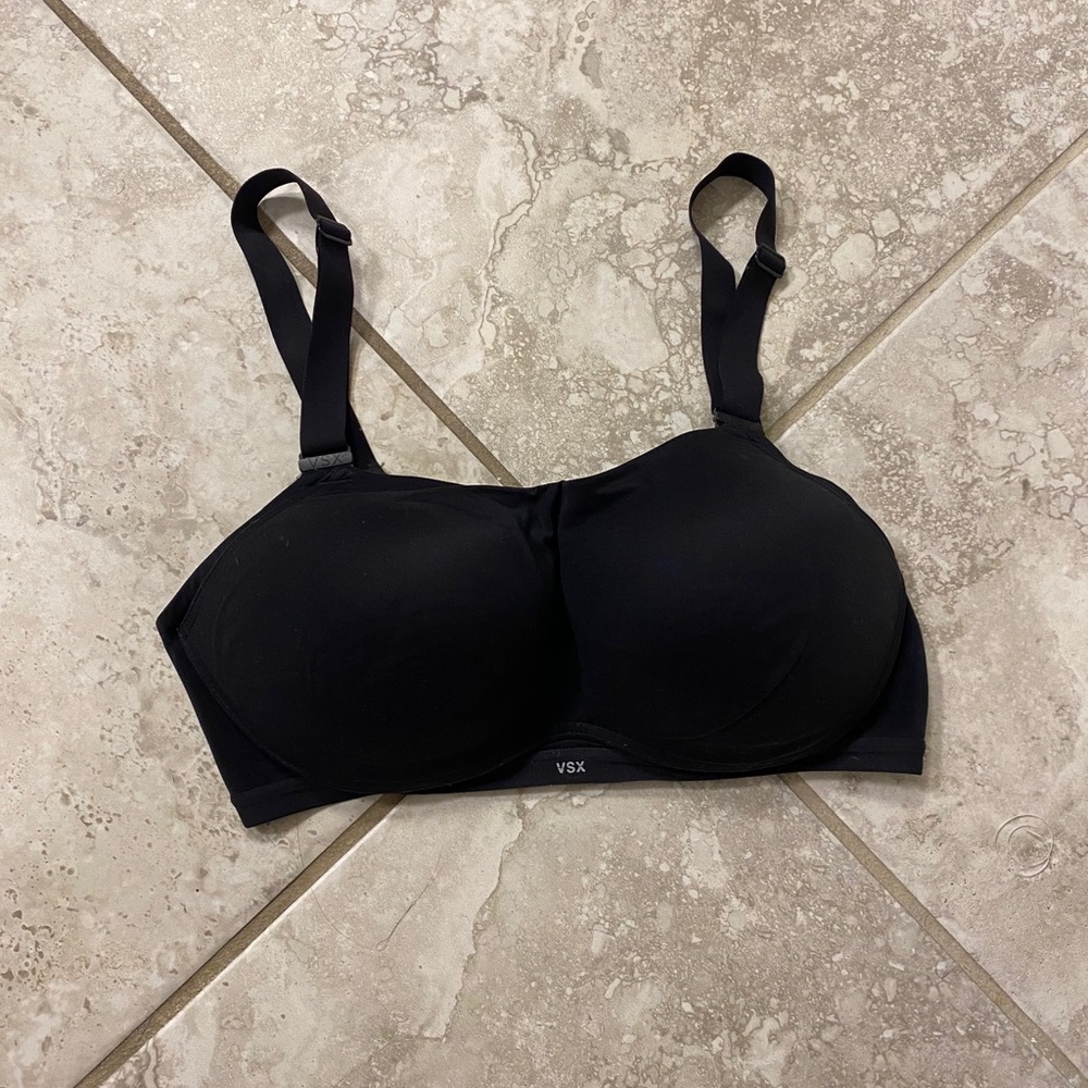 Victoria Secret The Ultimate Sports Bra 34D